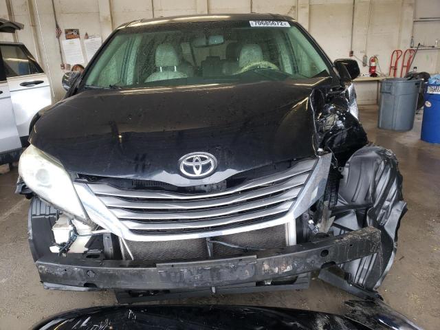 Photo 4 VIN: 5TDYK3DC5BS105359 - TOYOTA SIENNA XLE 