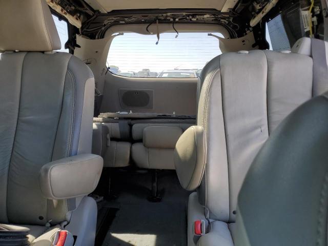 Photo 9 VIN: 5TDYK3DC5BS108665 - TOYOTA SIENNA XLE 