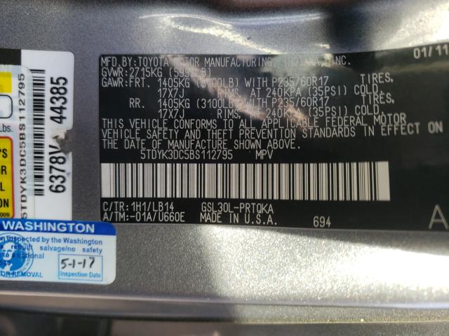 Photo 9 VIN: 5TDYK3DC5BS112795 - TOYOTA SIENNA XLE 