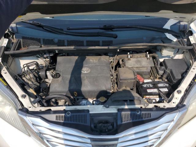 Photo 11 VIN: 5TDYK3DC5BS173161 - TOYOTA SIENNA XLE 