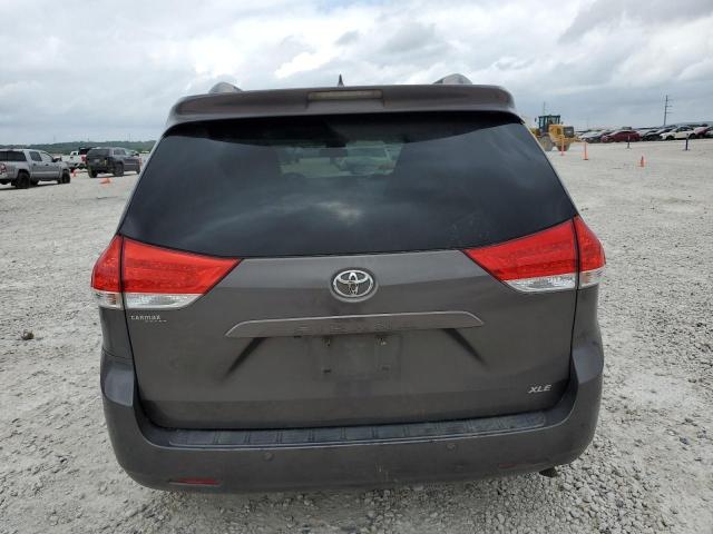 Photo 5 VIN: 5TDYK3DC5CS180600 - TOYOTA SIENNA XLE 