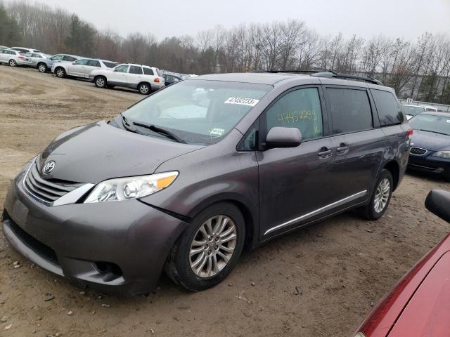 Photo 0 VIN: 5TDYK3DC5CS180872 - TOYOTA SIENNA XLE 