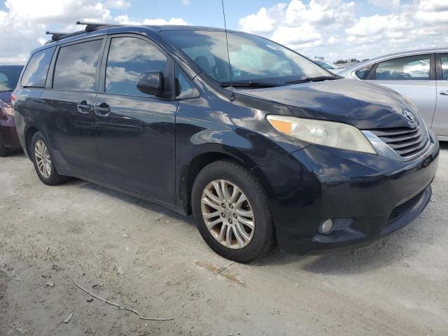 Photo 3 VIN: 5TDYK3DC5CS189765 - TOYOTA SIENNA XLE 