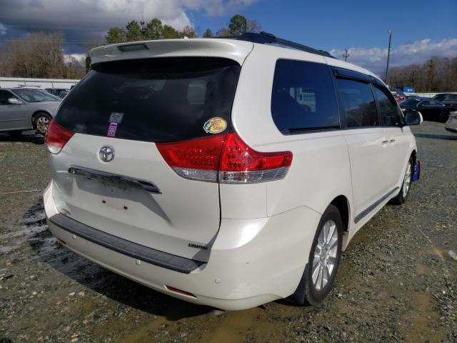 Photo 3 VIN: 5TDYK3DC5CS204247 - TOYOTA SIENNA XLE 