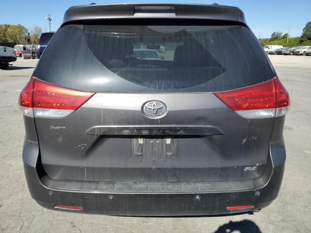 Photo 5 VIN: 5TDYK3DC5CS205821 - TOYOTA SIENNA XLE 