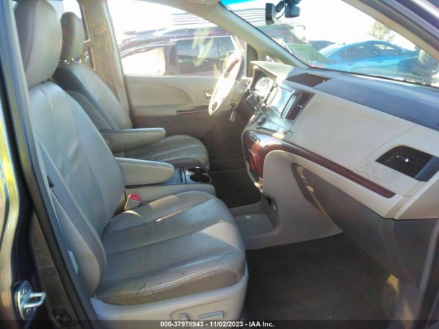 Photo 4 VIN: 5TDYK3DC5CS206452 - TOYOTA SIENNA 