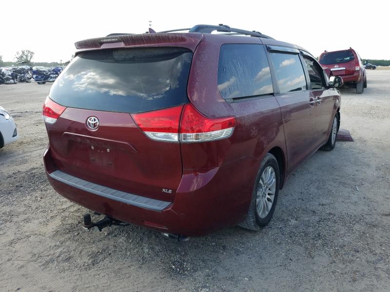 Photo 3 VIN: 5TDYK3DC5CS213854 - TOYOTA SIENNA XLE 