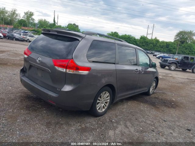 Photo 3 VIN: 5TDYK3DC5CS216091 - TOYOTA SIENNA 