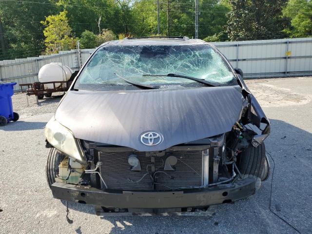 Photo 4 VIN: 5TDYK3DC5CS230329 - TOYOTA SIENNA XLE 