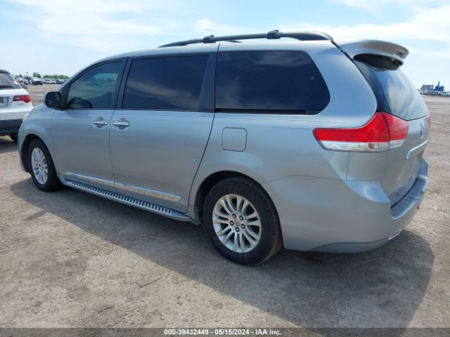 Photo 2 VIN: 5TDYK3DC5CS231917 - TOYOTA SIENNA 