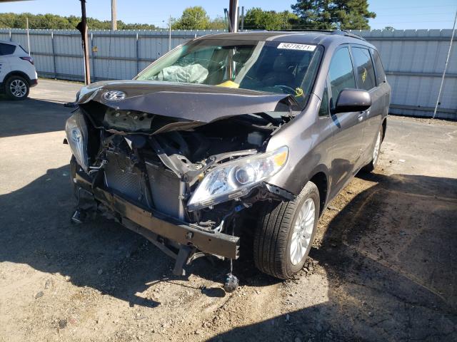 Photo 1 VIN: 5TDYK3DC5CS243369 - TOYOTA SIENNA XLE 