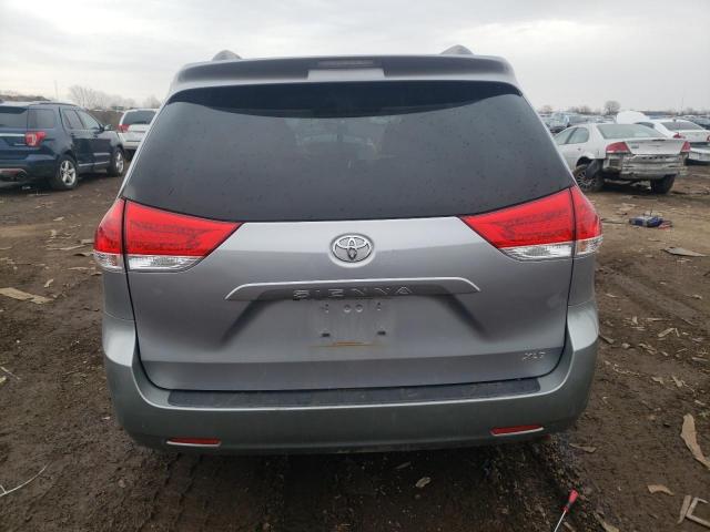 Photo 5 VIN: 5TDYK3DC5CS247695 - TOYOTA SIENNA XLE 