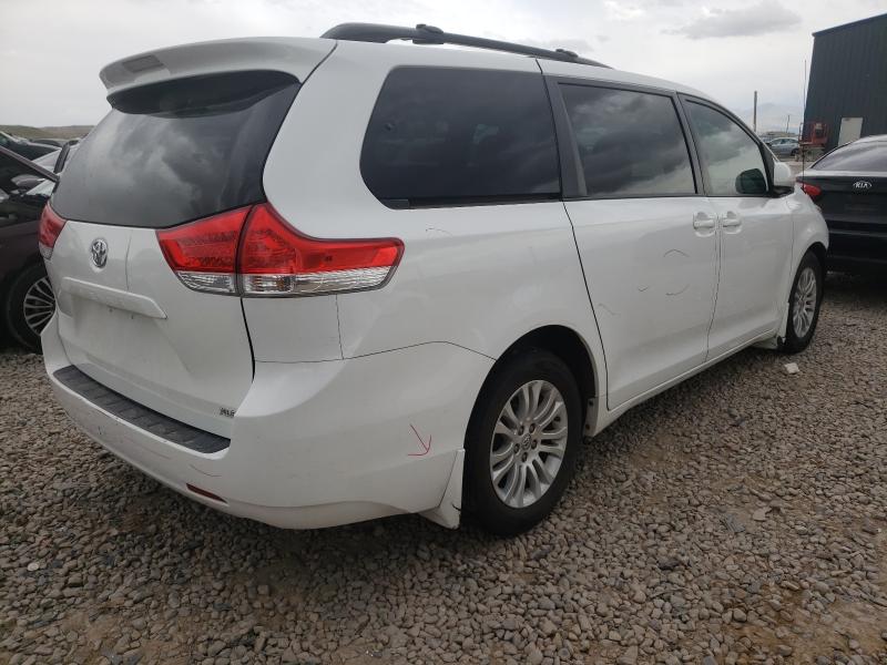 Photo 3 VIN: 5TDYK3DC5CS255361 - TOYOTA SIENNA XLE 