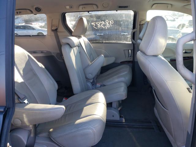 Photo 5 VIN: 5TDYK3DC5CS258163 - TOYOTA SIENNA XLE 