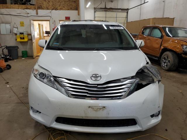 Photo 4 VIN: 5TDYK3DC5CS267557 - TOYOTA SIENNA XLE 