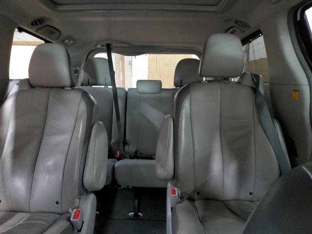 Photo 9 VIN: 5TDYK3DC5CS267557 - TOYOTA SIENNA XLE 