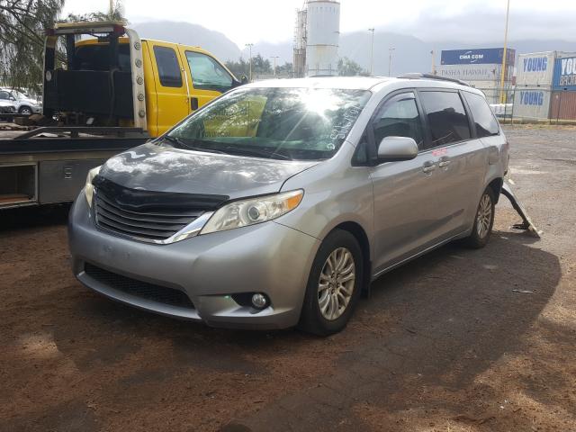 Photo 1 VIN: 5TDYK3DC5CS269969 - TOYOTA SIENNA XLE 