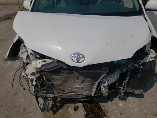 Photo 6 VIN: 5TDYK3DC5CS274993 - TOYOTA SIENNA XLE 