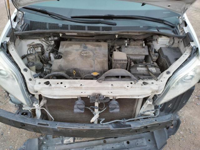 Photo 11 VIN: 5TDYK3DC5CS275156 - TOYOTA SIENNA XLE 