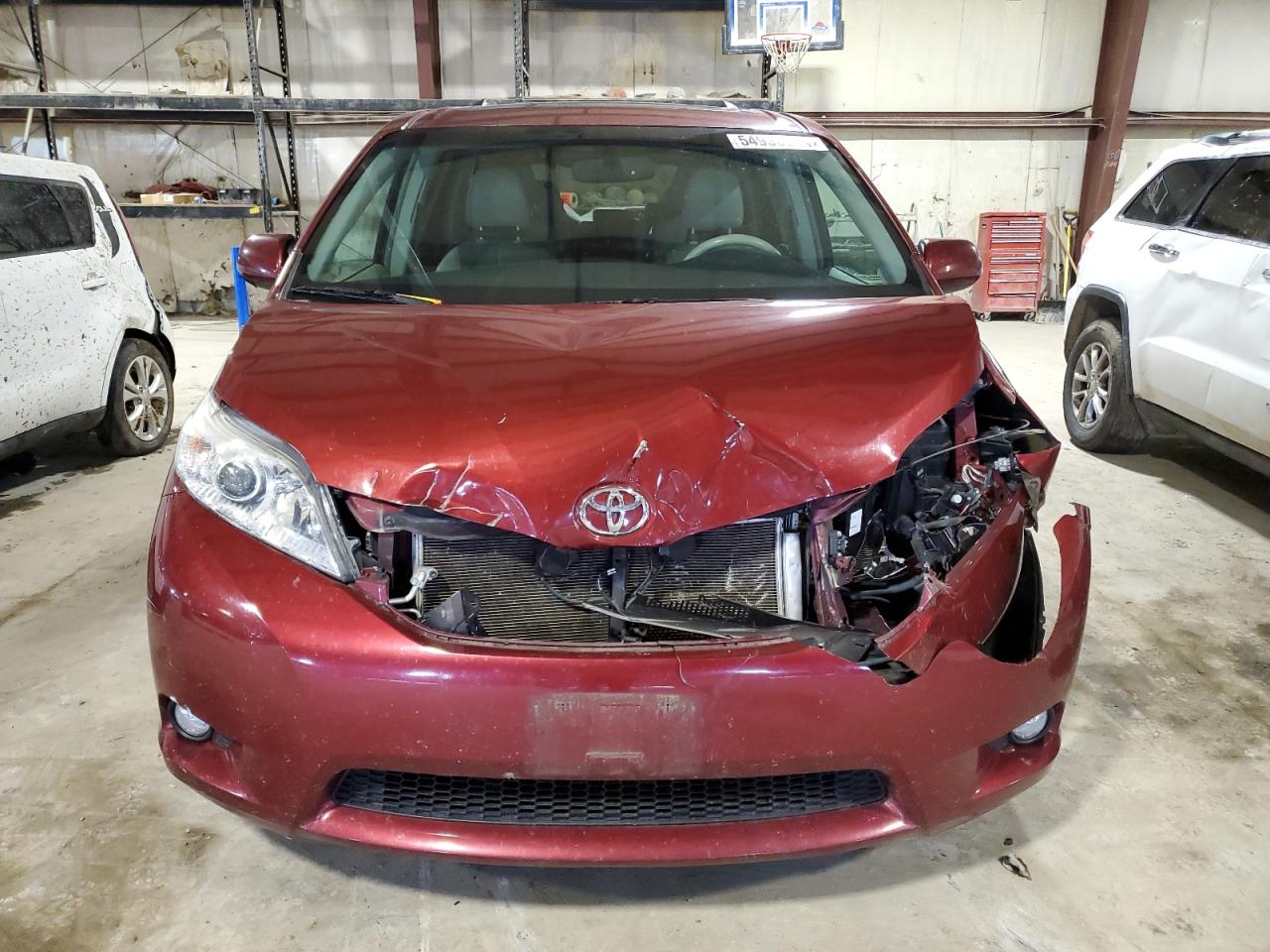 Photo 4 VIN: 5TDYK3DC5CS277179 - TOYOTA SIENNA 