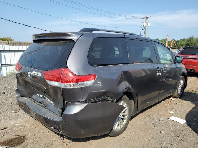 Photo 2 VIN: 5TDYK3DC5DS287423 - TOYOTA SIENNA XLE 