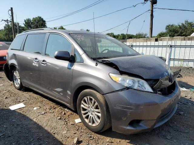 Photo 3 VIN: 5TDYK3DC5DS287423 - TOYOTA SIENNA XLE 