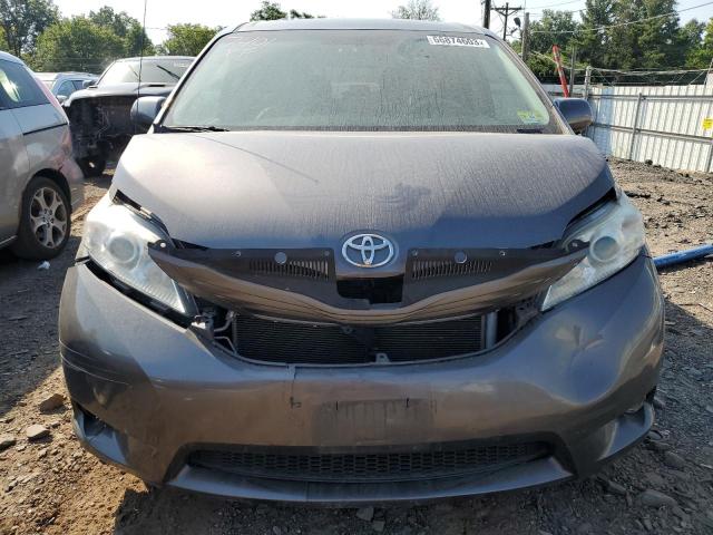 Photo 4 VIN: 5TDYK3DC5DS287423 - TOYOTA SIENNA XLE 