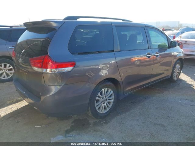 Photo 3 VIN: 5TDYK3DC5DS327984 - TOYOTA SIENNA 