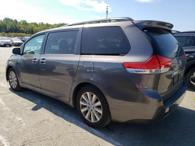 Photo 1 VIN: 5TDYK3DC5DS357633 - TOYOTA SIENNA XLE 