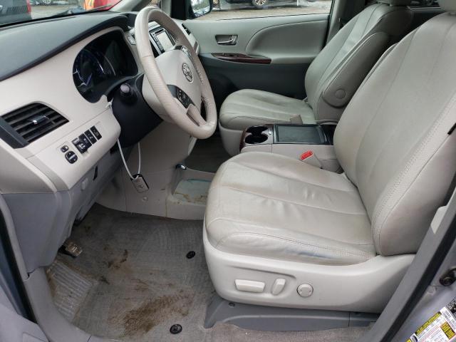 Photo 6 VIN: 5TDYK3DC5DS366882 - TOYOTA SIENNA XLE 