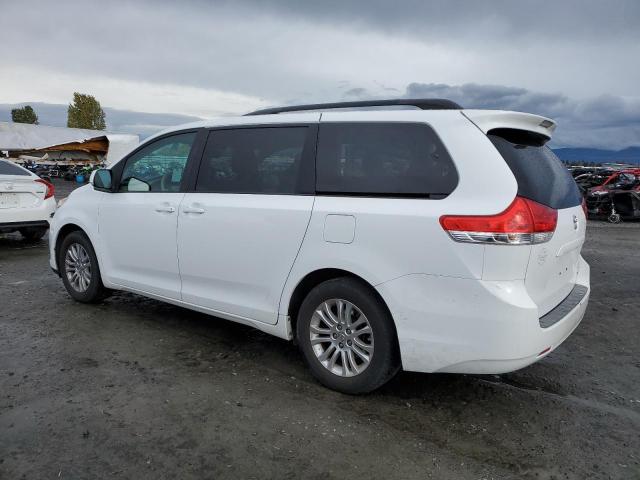 Photo 1 VIN: 5TDYK3DC5DS375078 - TOYOTA SIENNA XLE 