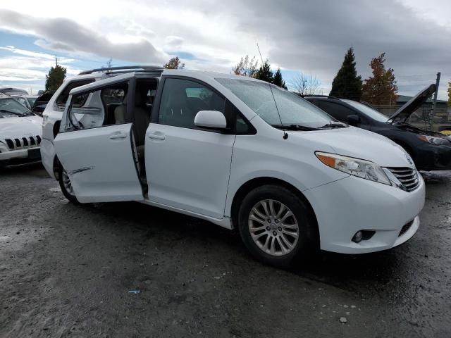 Photo 3 VIN: 5TDYK3DC5DS375078 - TOYOTA SIENNA XLE 