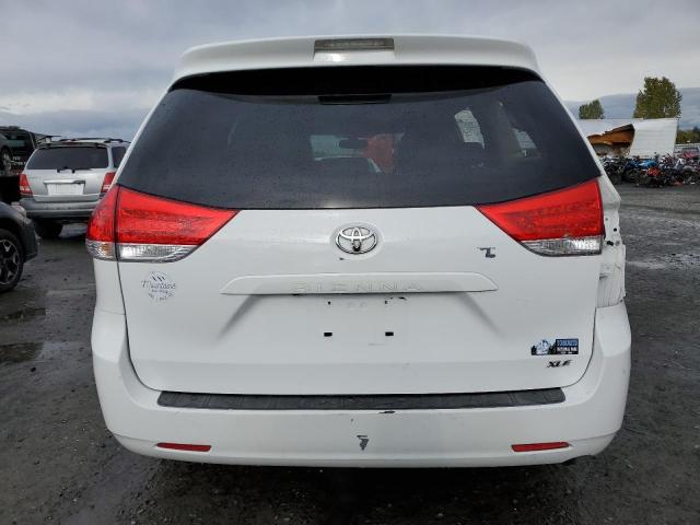 Photo 5 VIN: 5TDYK3DC5DS375078 - TOYOTA SIENNA XLE 