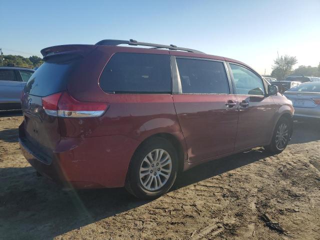 Photo 2 VIN: 5TDYK3DC5ES414849 - TOYOTA SIENNA XLE 