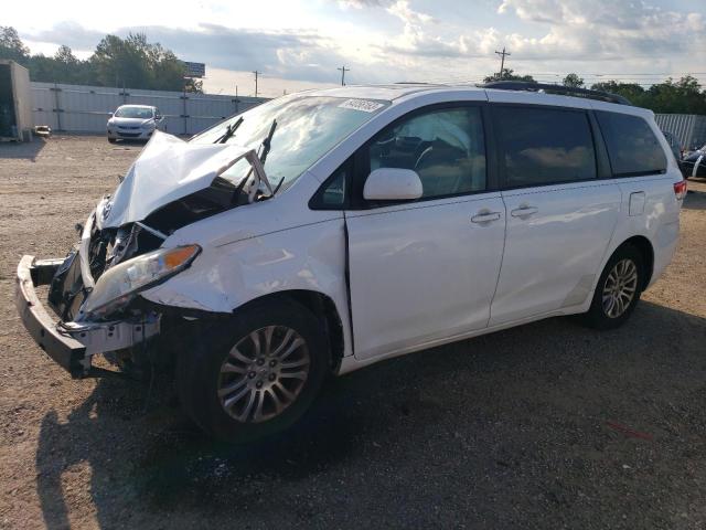 Photo 0 VIN: 5TDYK3DC5ES445079 - TOYOTA SIENNA XLE 