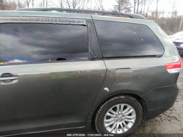 Photo 5 VIN: 5TDYK3DC5ES471052 - TOYOTA SIENNA 