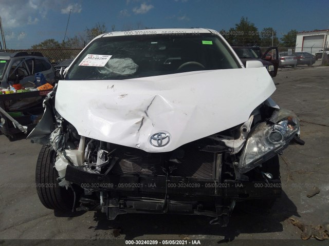 Photo 5 VIN: 5TDYK3DC5ES492015 - TOYOTA SIENNA 