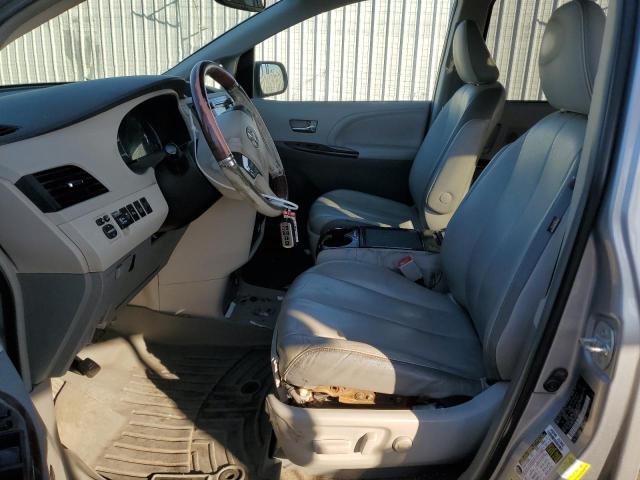 Photo 6 VIN: 5TDYK3DC5ES506060 - TOYOTA SIENNA XLE 