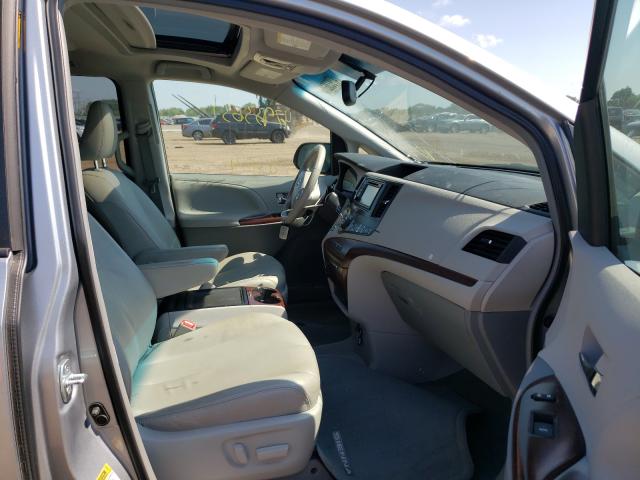 Photo 4 VIN: 5TDYK3DC5ES520363 - TOYOTA SIENNA 