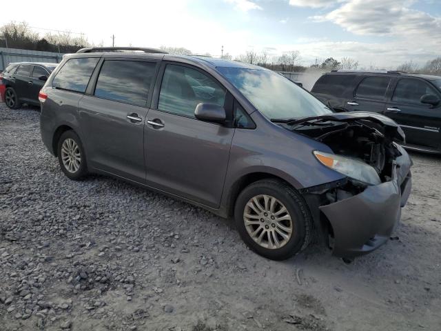 Photo 3 VIN: 5TDYK3DC5ES522064 - TOYOTA SIENNA XLE 