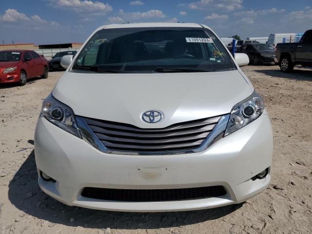 Photo 4 VIN: 5TDYK3DC5FS527413 - TOYOTA SIENNA XLE 