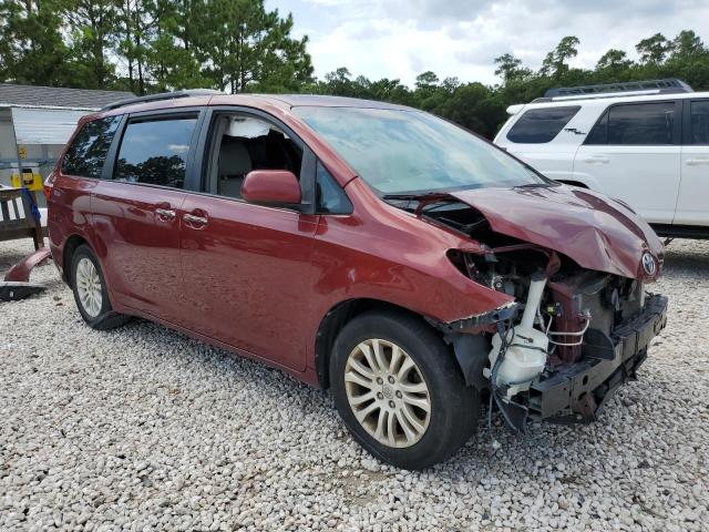 Photo 3 VIN: 5TDYK3DC5FS539545 - TOYOTA SIENNA XLE 