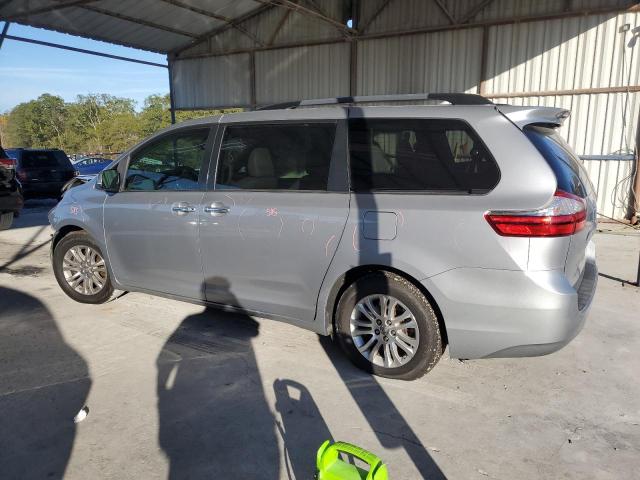 Photo 1 VIN: 5TDYK3DC5FS554773 - TOYOTA SIENNA XLE 