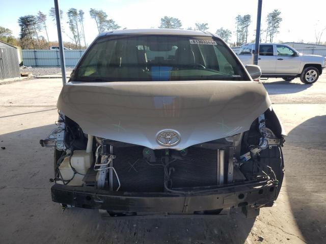 Photo 4 VIN: 5TDYK3DC5FS554773 - TOYOTA SIENNA XLE 