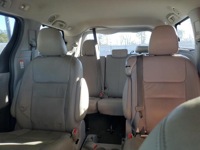 Photo 9 VIN: 5TDYK3DC5FS554773 - TOYOTA SIENNA XLE 