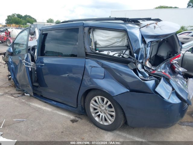 Photo 2 VIN: 5TDYK3DC5FS577129 - TOYOTA SIENNA 