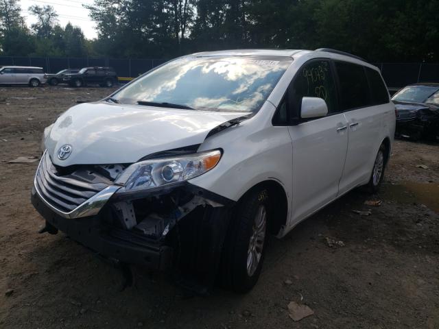 Photo 1 VIN: 5TDYK3DC5FS579589 - TOYOTA SIENNA XLE 