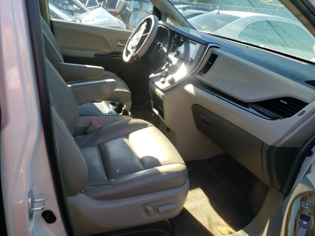 Photo 4 VIN: 5TDYK3DC5FS579589 - TOYOTA SIENNA XLE 