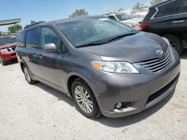 Photo 3 VIN: 5TDYK3DC5FS603955 - TOYOTA SIENNA XLE 