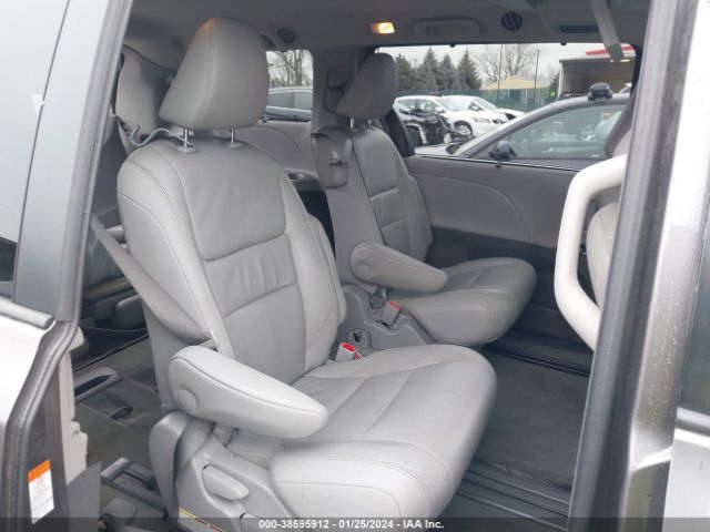 Photo 7 VIN: 5TDYK3DC5FS616236 - TOYOTA SIENNA 